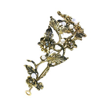 Load image into Gallery viewer, Garland of Gold Crown
