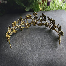 Load image into Gallery viewer, Garland of Gold Crown