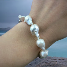 Load image into Gallery viewer, Flaming Fireball Pearl Bracelet