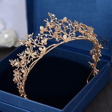 Load image into Gallery viewer, Golden Coral Mermaid Crown