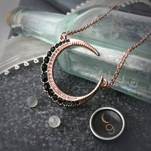 Load image into Gallery viewer, Moon with Green Necklace