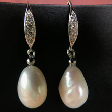 Load image into Gallery viewer, Large Freshwater Pearl Earrings