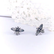 Load image into Gallery viewer, Silver Bee Stud Earrings