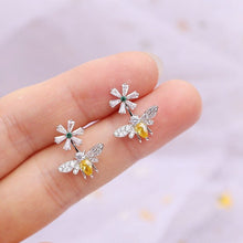 Load image into Gallery viewer, Bee &amp; Flower Forever Earrings