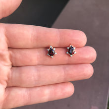 Load image into Gallery viewer, Red Garnet Earrings