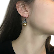 Load image into Gallery viewer, Retro Golden Ball Earrings