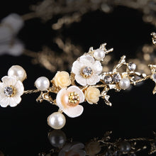Load image into Gallery viewer, Golden Twig Tiara