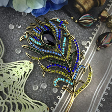 Load image into Gallery viewer, Pretty Peacock Plume Pin